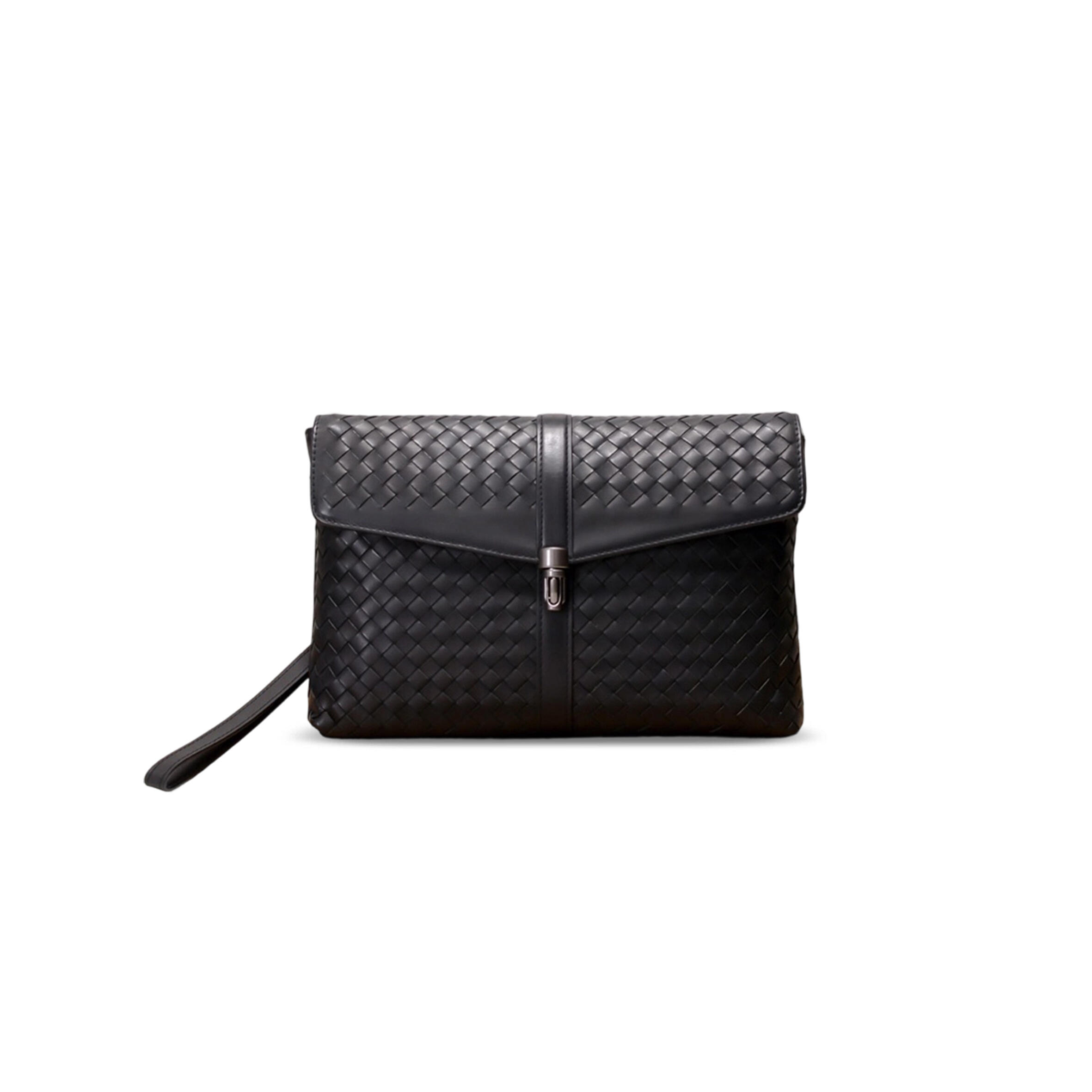 BOTTEGA VENETA INTRECCIATO CLUTCH (29*18*4cm)